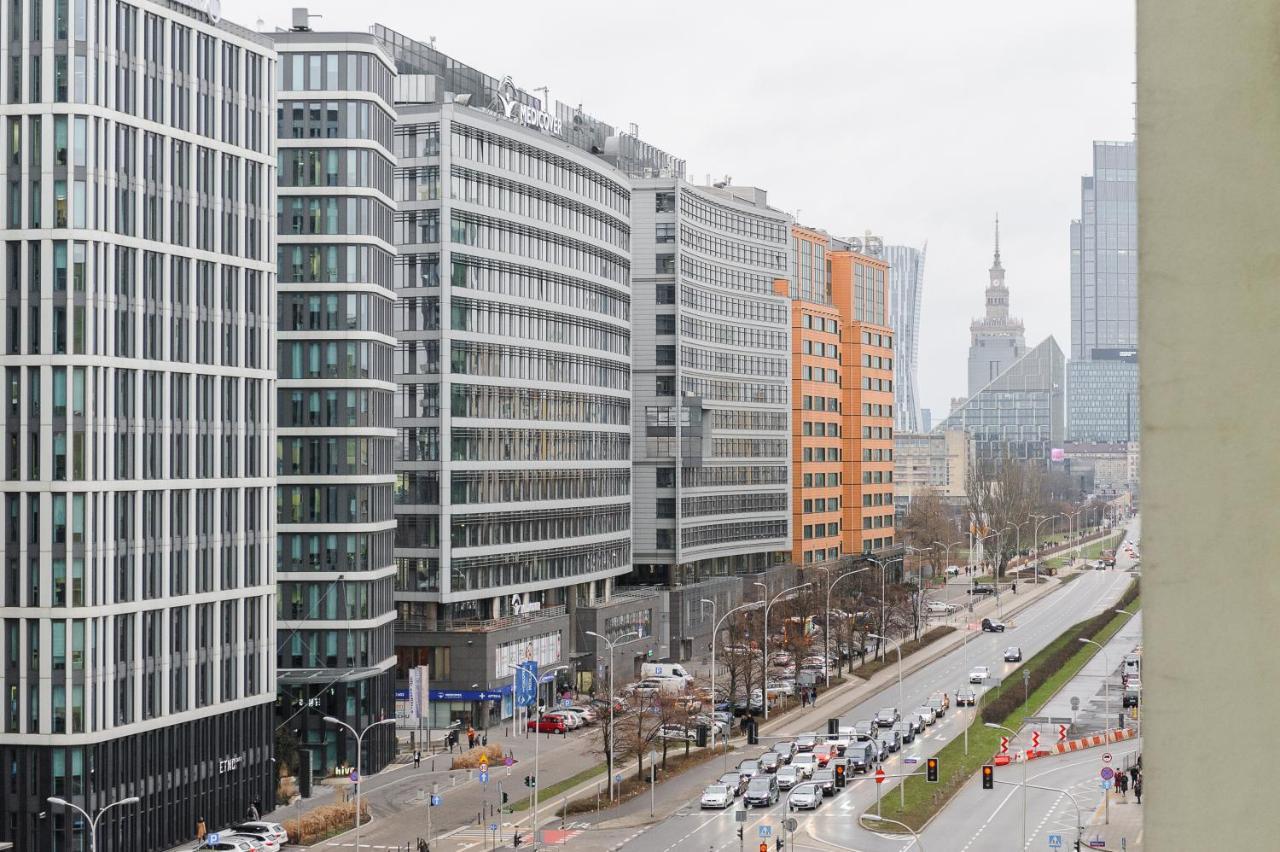 Family Apartment With A Terrace On Aleje Jerozolimskie Warszawa Eksteriør billede