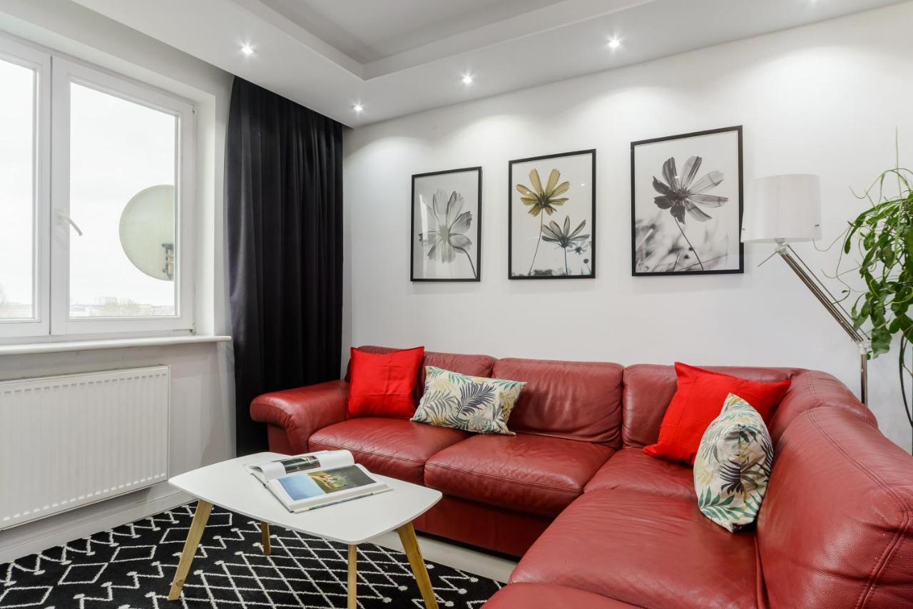 Family Apartment With A Terrace On Aleje Jerozolimskie Warszawa Eksteriør billede